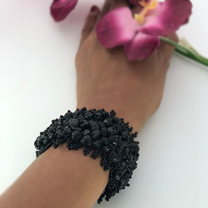 Black Chip Stones Bracelet